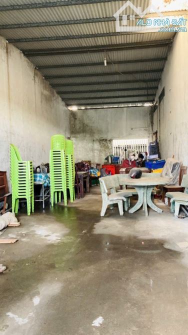 Bán Nhà, DT:10M x 18M (nhà 1 trệt 1 Lầu Và nhà Cấp 4) sổ riêng 3 tỷ 4 Phường Tân Hiệp - 6