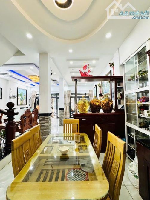 Bán nhà 5 tầng HXT Phan Huy Ích P.15 ngang 7m 105m2 sát bên chợ Bảo Ngọc Tú chỉ 12.9 tỷ - 6