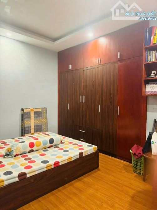 Bán chung cư 326 Lê Trọng Tấn, Thanh Xuân-DT 155m2, 3 ngủ rộng - 6