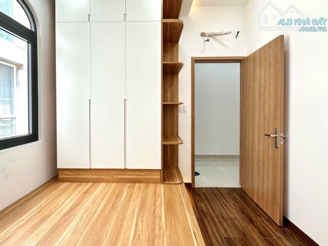 Siêu Vị Trí –  MT thụt Trần Quang Khải Q1 – Ngang 8m – 3PN, Full Nội Thất – 9.2 Tỷ TL - 6