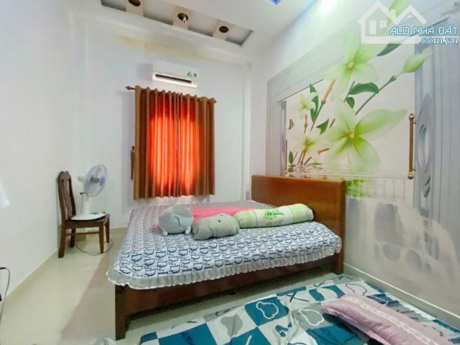 BÁN GẤP NHÀ ĐẸP PHẠM VĂN CHIÊU GÒ VẤP DT LỚN 118M GIÁ 13,3 TỶ - 6