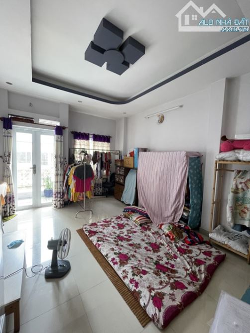 Ô TÔ NGỦ TRONG NHÀ, HƯƠNG LỘ 2, BÌNH TRỊ ĐÔNG A, BÌNH TÂN, 4 TẦNG, NỞ HẬU 83.0M2, 6.5 TỶ. - 6