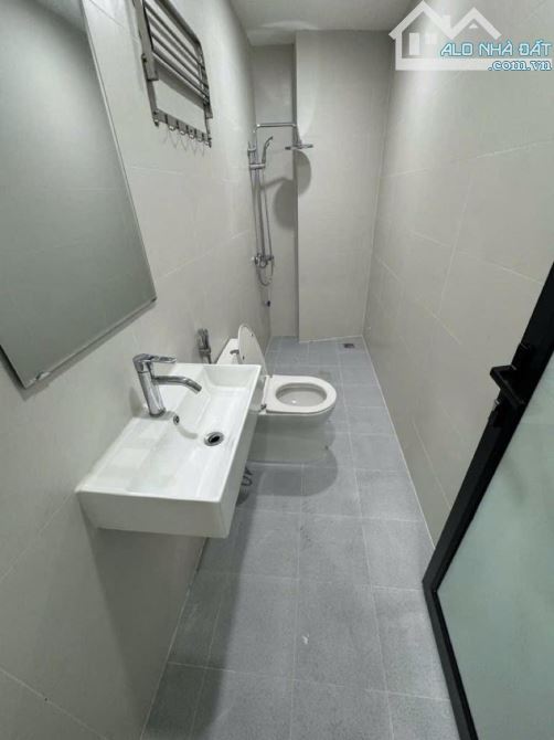 KIM QUAN - VIỆT HƯNG -   NGÕ RỘNG _ BA GÁC VÀO NHÀ _ NHÀ MỚI  ĐẸP LONG LANH - Ở NGAY - 6