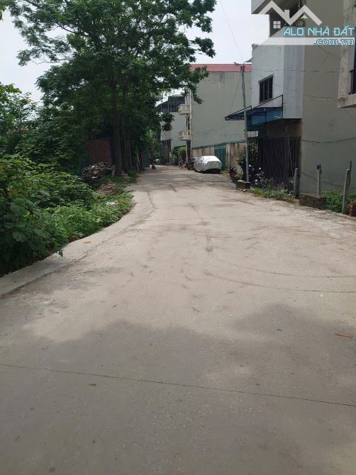 Cực hiếm bán 72m2 Phượng Cách - Quốc Oai đường trước đất 7m, 500m ra Đại Lộ Thăng Long - 7