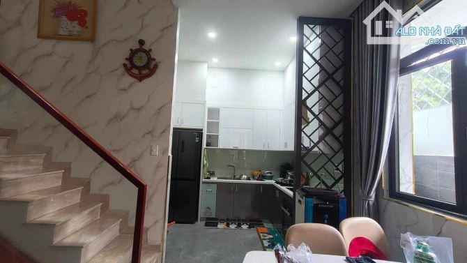 🏡 Nhà 3 Tầng - Đẹp, Hiện Đại, Khu Dân Trí Cao - Đường Nguyễn Duy Trinh - 7