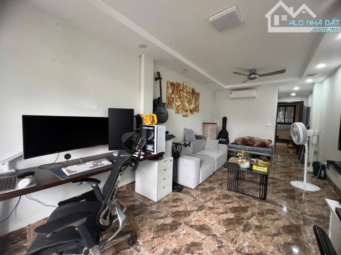 Nhà phân lô, 42m2, 4 phòng ngủ, phố Mạc Thái Tổ, Cầu Giấy.Giá 19.05 tỷ, còn thương lượng. - 7