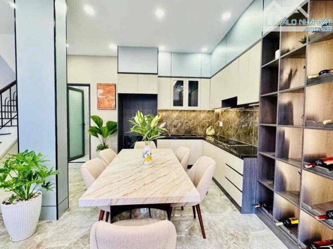 SIÊU PHẨM MẶT TIỀN KINH DOANH VIEW TRIỆU ĐÔ - FULL NỘI THẤT CAO CẤP - XE HƠI NGỦ NHÀ - 7