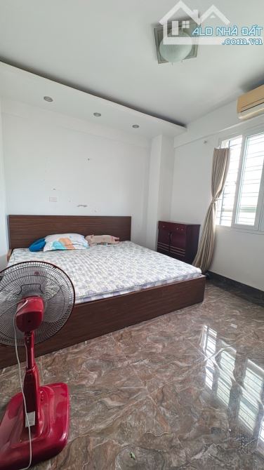 Bán CC E11 Chung Cư 96 Định Công 132m2, 3 ngủ rộng - 7