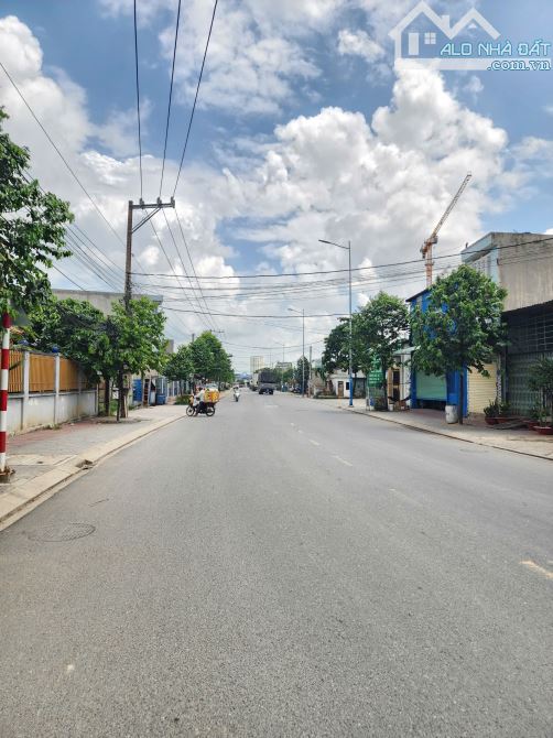 Bán nhà cấp 4 (4.2x14m), mặt tiền Nguyễn Thị Khắp p.Tân Đông Hiệp - 7