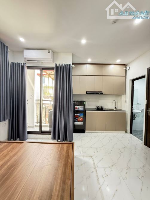 TÒA CHDV CẦU GIẤY. 30M RA Ô TÔ. DT 50M x 7TẦNG THANG MÁY x 10P KHÉP KÍN. DTHU 70TR/TH. - 7