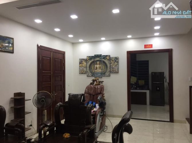 Bán nhà Lạc Long Quân, Cầu Giấy. Dt 76m², ô tô vào nhà, gần Hồ Tây, 5 tầng, giá 23.9 tỷ. - 8
