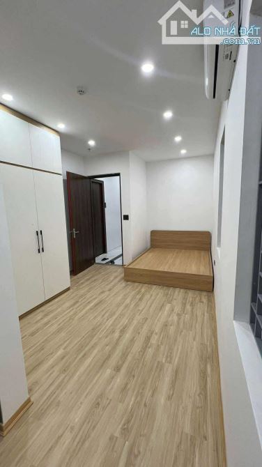 CCMN 18 phòng full Giải Phóng Thanh Xuân. Sổ 145m, 5 tầng MT5m5 Giá 35 tỷ Ngõ ô tô tránh - 8