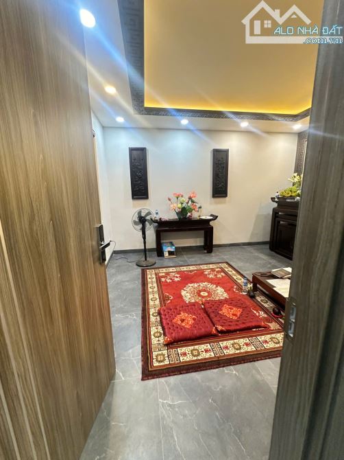 BÁN RẺ Biệt Thự 3 Tầng  – Gara Ô Tô – Đường To 8M, View Dự Án – Giá Tốt Hơn Mua Đất . - 8