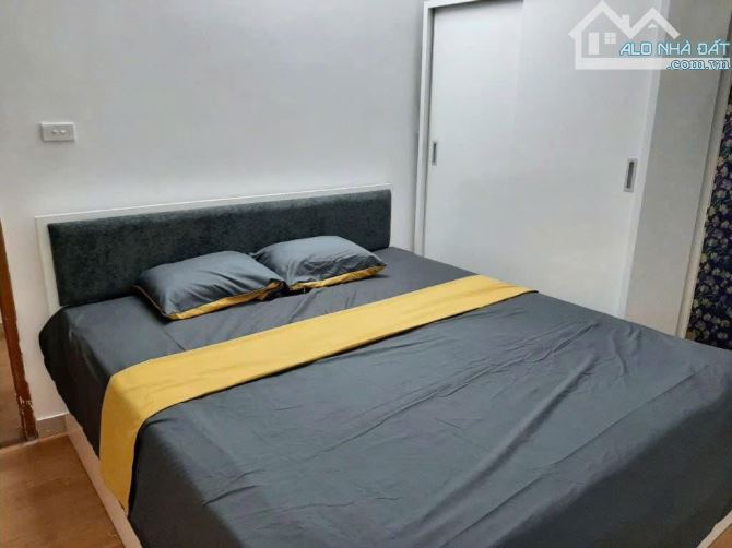 Cho thuê căn hộ 2PN full nội thất tại 137 Nguyễn Ngọc Vũ, 12 triệu, 75m2,view đẹp nhà mới - 9