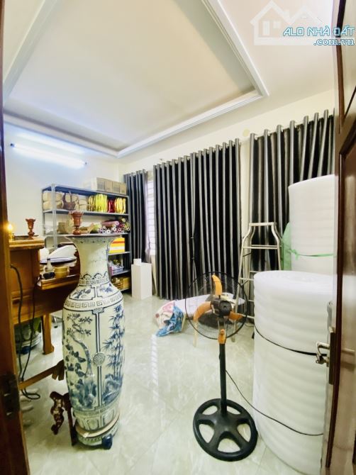 Bán Nhà Q12 - 60M2 ( 4,5x 13.5 ) - 4Tầng - Hẻm HXH -  Chỉ 5,99Tỷ. - 9