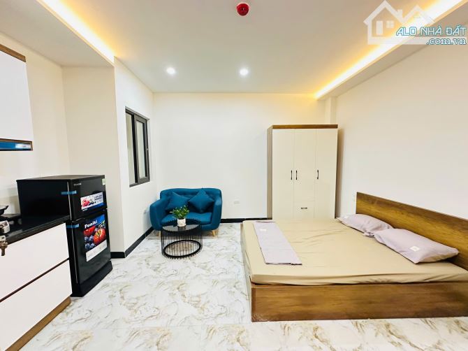 Cho Thuê CCMN Ngõ 96 Đê La Thành  Đống Đa 30m2 Studio Ban Công Cửa Sổ Thang Máy Trống 11P - 9
