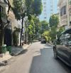 Giá rẻ nhất! Bán nhà khu biệt thự Hồng Long - Huỳnh Lan Khanh (5x17m) 5 tầng - 20.3 tỷ