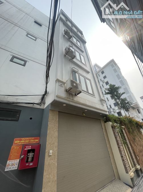 Nhà Di Ái 35m2 mặt tiền 4m xây 5 tầng ô tô đỗ cửa vài bước ra chợ, trường học 4 tỷ 3
