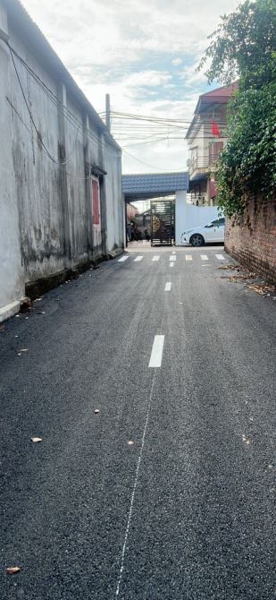 BÁN ĐẤT ĐẸP -MINH TRÍ – (SÓC SƠN )-110M2-21T/1M2-full thổ cư-đường rộng oto tải vào tậnđất