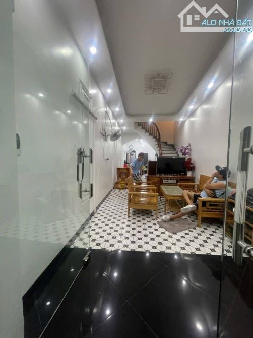 ⛩️⛩️ Bán nhà 2 tầng, phạm hữu điều, lê chân, giá 4,5 tỷ, 58m2