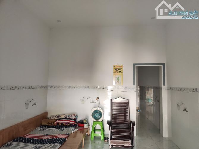 Nhà cấp 4 Đường Lê Thị Lơ, Tân Hiệp (5x15)75m2, Sổ riêng, xây liên cố hoàn công đủ, 1tỷ850