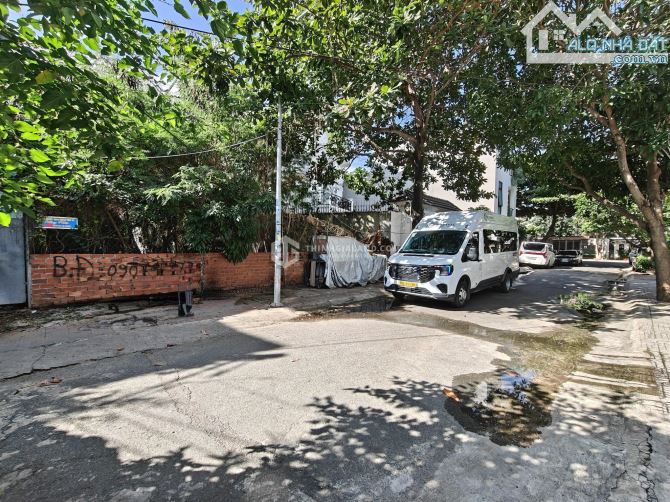 BÁN LÔ ĐẤT BIỆT THỰ 253M2 ĐƯỜNG THÁI VĂN LUNG BÃI SAU, HƯỚNG ĐÔNG TỨ TRẠCH