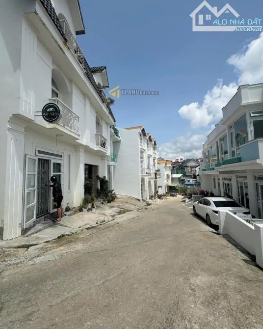 NHÀ ĐẸP SỔ RIÊNG ĐƯỜNG Ô TÔ CHỈ HƠN 6 TỶ - P4, PHƯỜNG XUÂN HƯƠNG - ĐÀ LẠT