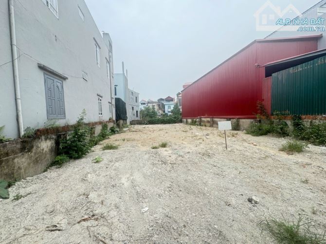 HIẾM NHƯ QUỲNH HƯNG YÊN DT RỘNG MT RỘNG