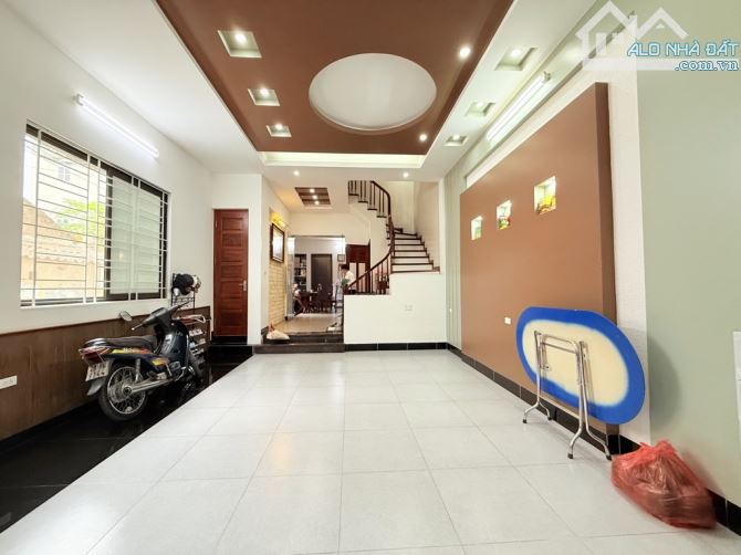 CHÍNH CHỦ CẦN BÁN GẤP NHÀ RIÊNG ĐƯỜNG CỔ LINH,GẦN AEON MALL LONG BIÊN 85M2, 5 TẦNG,2 Ô TÔ