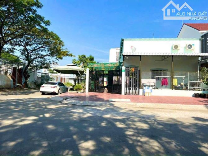 Bán nền Biệt thư Góc Đường Số 10 Và 12 Khu Hưng Phú 2 Dt 235m2 giá 9tyr
