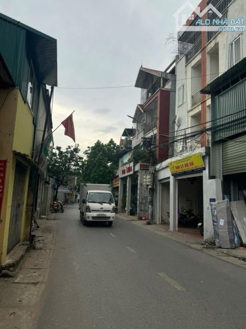 Quỳnh Đô - Vĩnh Quỳnh 138m kho cấp 4, mặt tiền 6.6m, giá 23.5 tỷ thương lượng