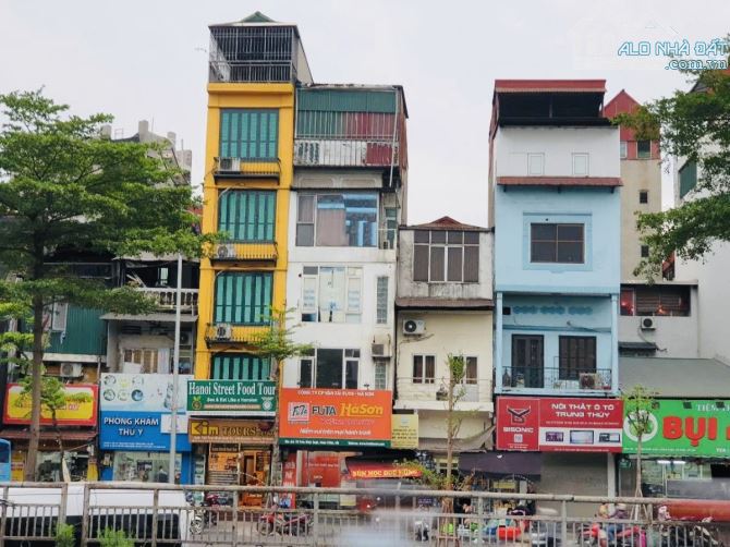 MẶT PHỐ TRẦN NHẬT DUẬT 35m2, 5T - 6 LÀN XE ÔTÔ -LÔ GÓC - KINH DOANH GÌ CŨNG ỔN