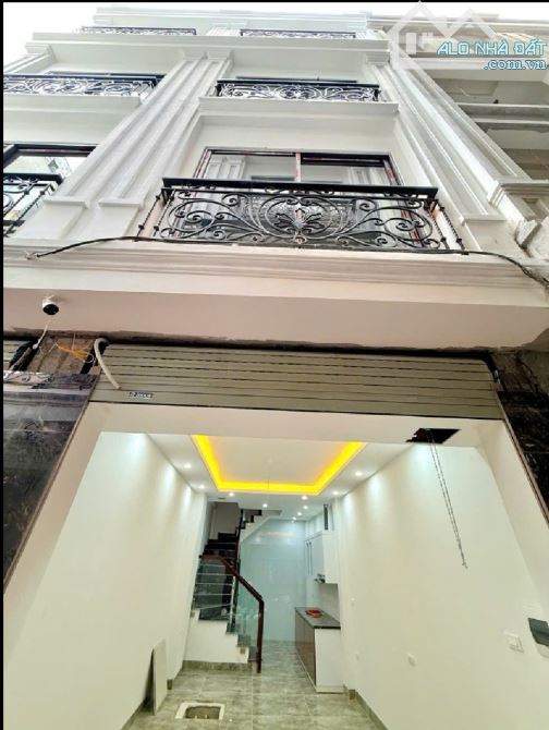 BÁN NHÀ HỒ TÙNG MẬU, BA GÁC ĐỖ CỬA, 40M2 × 5 TẦNG, 4 PHÒNG, MT 3.5M, 7.9 TỶ