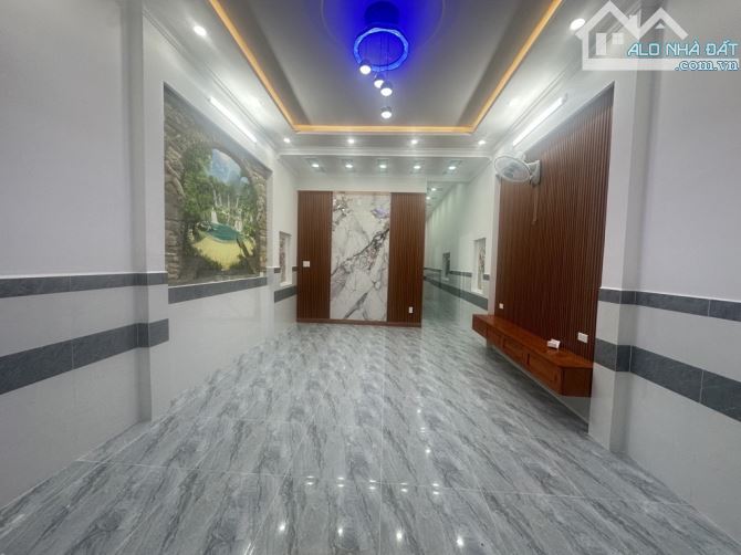 🏡 BÁN NHÀ HẺM XE BA GÁC TRẦN THỊ HÈ – NHÀ MỚI ĐẸP – 4x18m – 3.85 TỶ