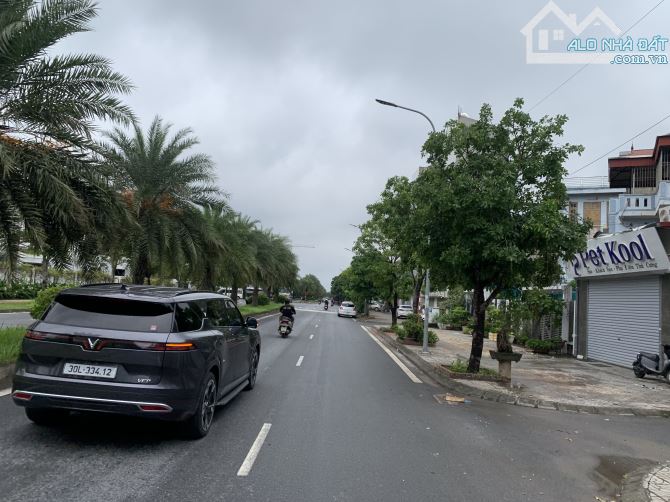 Bán nhà phân lô Thạch Bàn - Long Biên - DT 60m