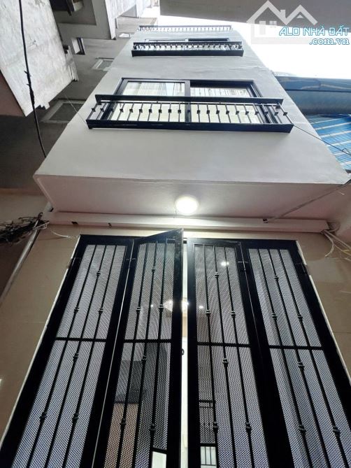 CHỈ 4.68 TỶ CÓ NGAY NHÀ ĐOÀN THỊ ĐIỂM -QUỐC TỬ GIÁM- ĐỐNG ĐA - DT 14M2-4T