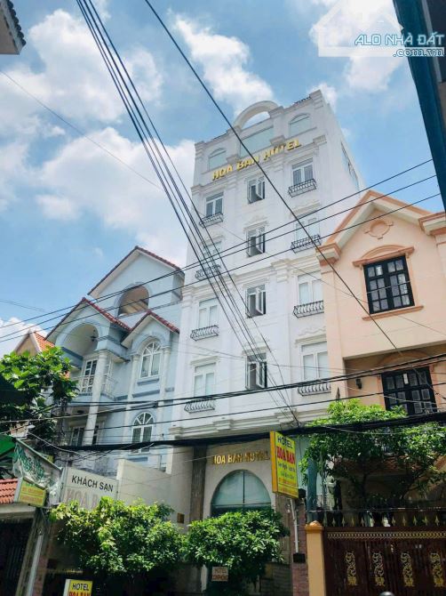GẤP! Bán Khách sạn Nguyễn Thị Minh Khai, Q.1. DT: 5,8 x 24m. Hầm 7 Tầng - 65 tỷ TL