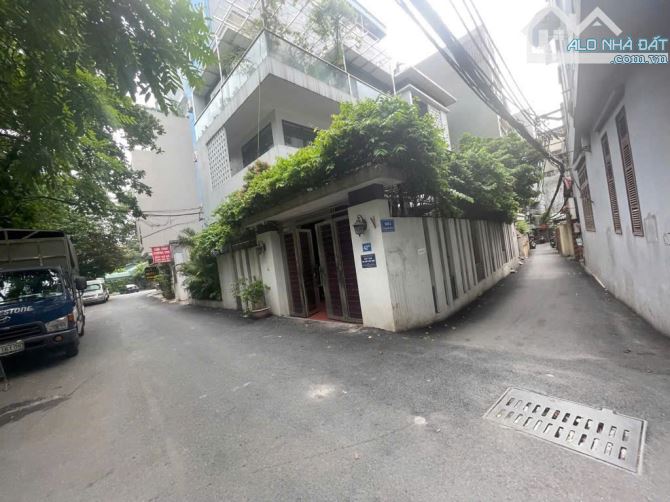 Bán đất Ngô Quyền 45m2, MT 4m, lô góc 3 thoáng, oto cách 10m, ngõ 3m, giá 8.6 tỷ