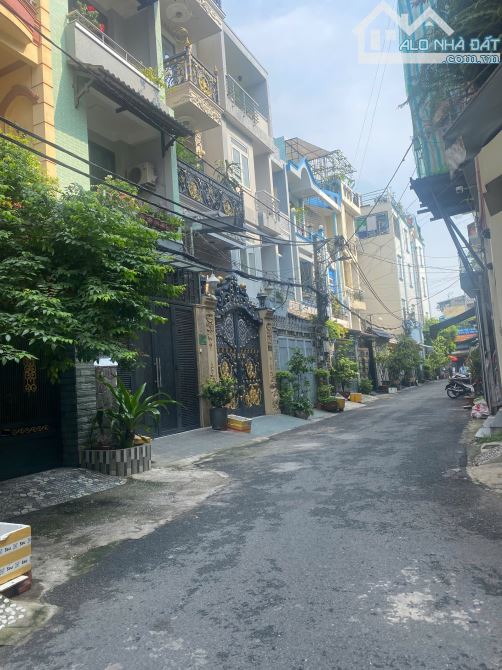 Ngộp bank! Cần bán nhanh nhà Gò Dầu - diện tích 8x20m - trệt lầu - giá chỉ 14 tỷ còn TL