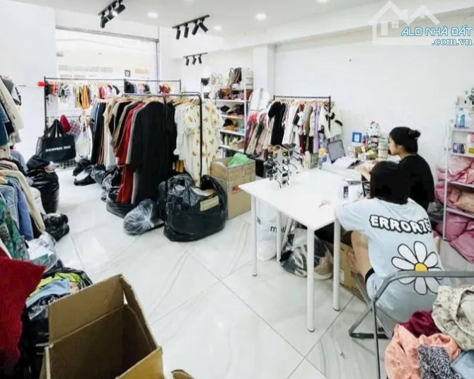 Nhà Đẹp An Dương Vương, Q.5 – 70m² (3.9x18m) Nở Hậu, 4 Tầng – Vừa Ở Vừa KD – Chỉ 18.5 TỶ