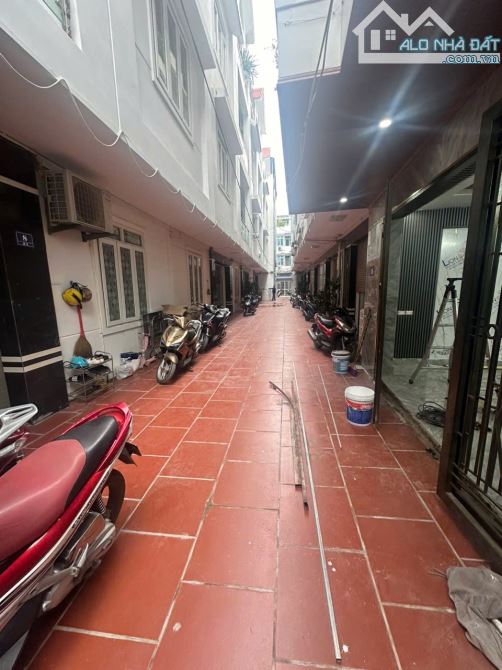 Bán nhà 3 tầng xây độc lập lô góc khu 254 Văn Cao