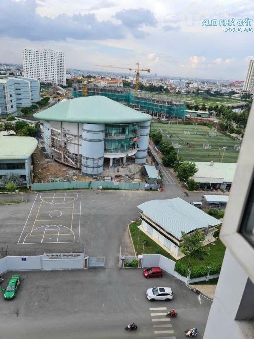 Ann về Q2 cho thuê căn góc ĐPN Tower , 141m2 3PN NTCB nhà đẹp lầu cao giá 17 triệu