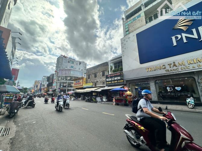 Siêu Phẩm Góc 2 Mặt tiền Tân Hương P.Tân Quý Tân Phú, DT:16x18m, 5 Tầng HĐT:250tr Giá:69Tỷ