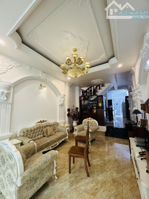 HOT! BÁN NHÀ ĐẸP 90M2, 5 TẦNG, 9PN - MẶT TIỀN KHU TÊN LỬA BÌNH TÂN NHỈNH 11 TỶ
