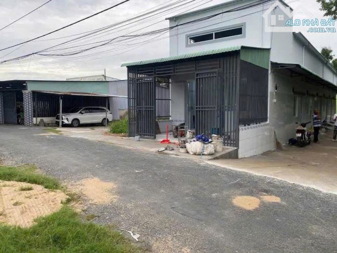 Gấp lắm rồi ! Bán dãy trọ 8P ở gần KCN Trảng Bàng 1/ Đ. An Khương 209m2 SHR giá 1 tỉ