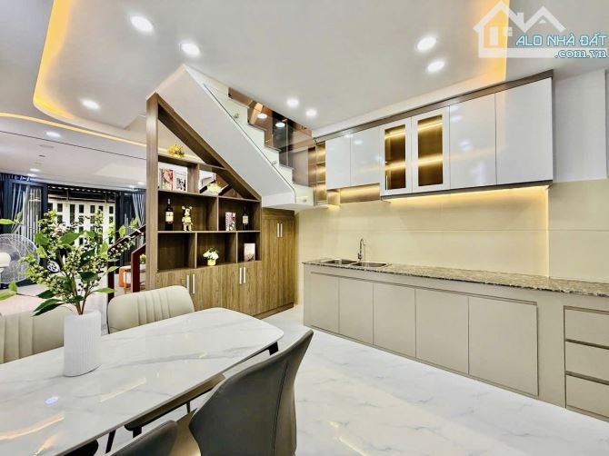 44m2, BÁN NHÀ 5 TẦNG,3PN, HXH, NGUYỄN VĂN KHỐI, P8 GÒ VẤP, 5.xx tỷ
