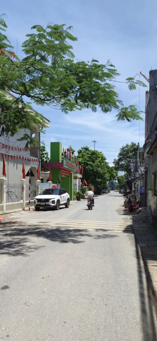 CHỈ 4 T.Ỷ - ĐẤT ĐỒNG NHÂN, VĨNH THANH VUÔNG VẮN Ô TÔ 7 CHỖ VÀO NHÀ
