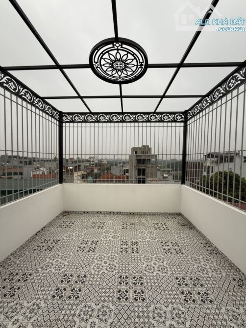 BÁN NHÀ NGỌC TRÌ, LONG BIÊN – 41M², MT 4M, NỞ HẬU, GARA Ô TÔ