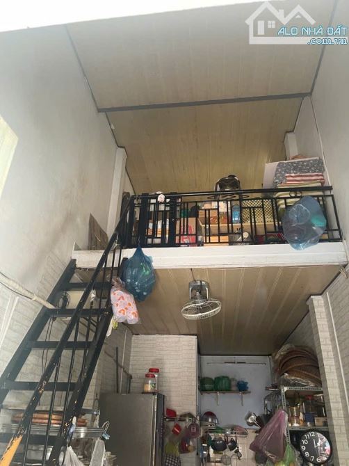 Bán nhà hẻm Đồng Đen, Phường 13, Tân Bình - 77m², 5PN, 3WC - 7.2 Tỷ TL