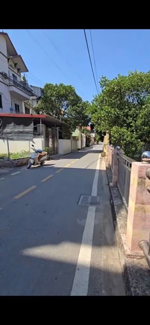 LÔ GÓC - Ô TÔ TRÁNH - GIÁ ĐẦU TƯ.